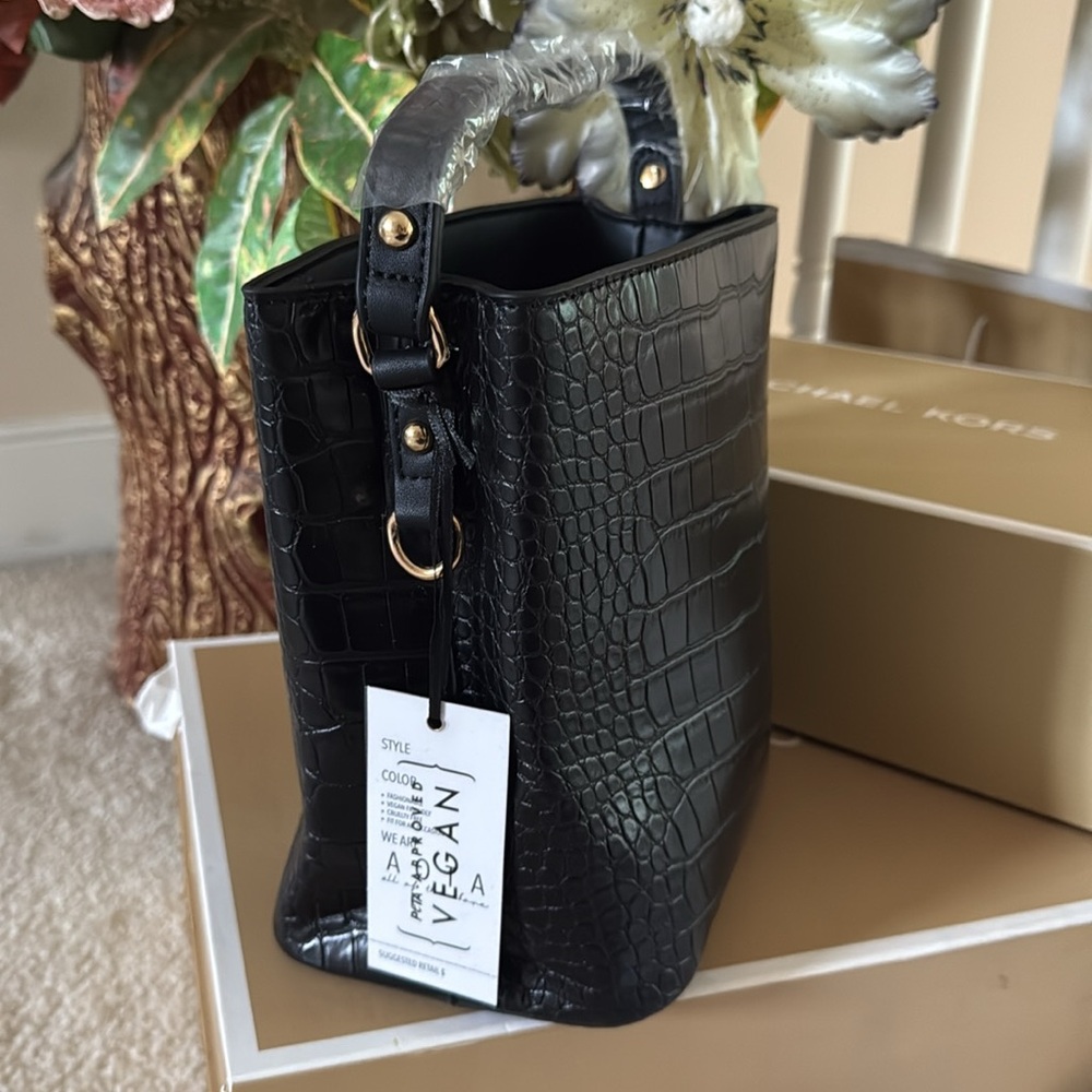 Black Croc-Embossed Handbag - Picture 3 of 9